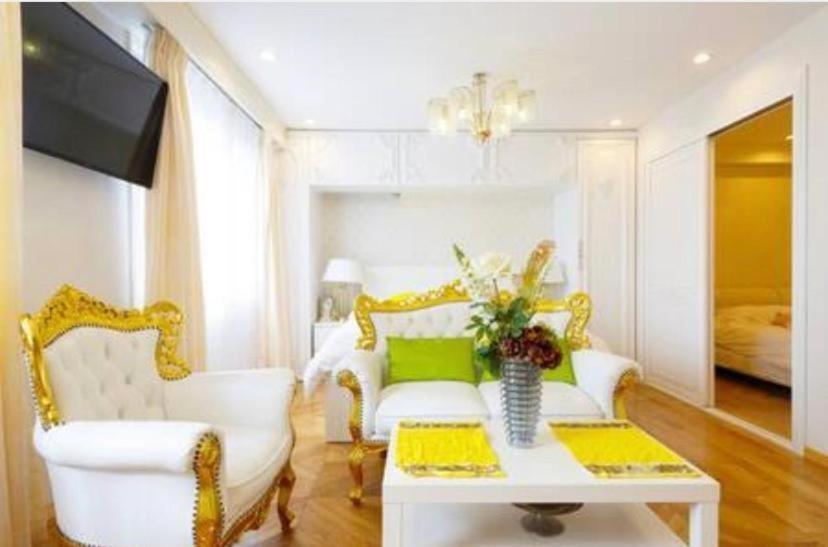 Hotel Reimi Mondo401-7897